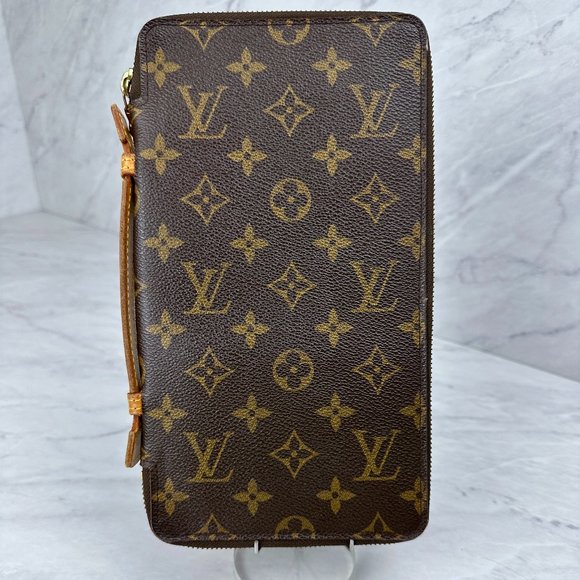 Louis Vuitton Handbags - ❌❌❌ SOLD! ❌❌❌ Louis Vuitton Monogram Organizer de Voyage Travel Organizer